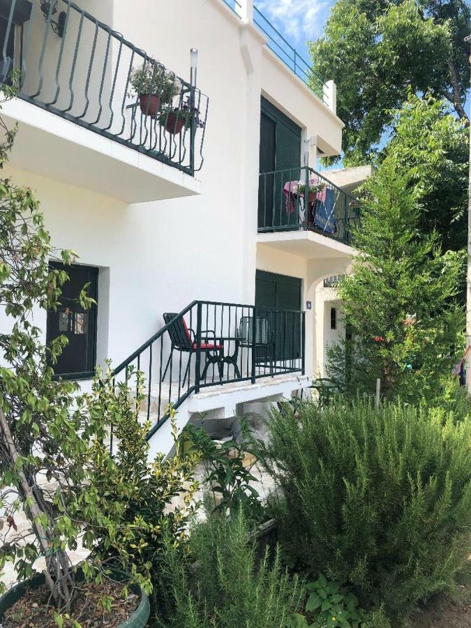 Apartments Afrodita Бар Экстерьер фото