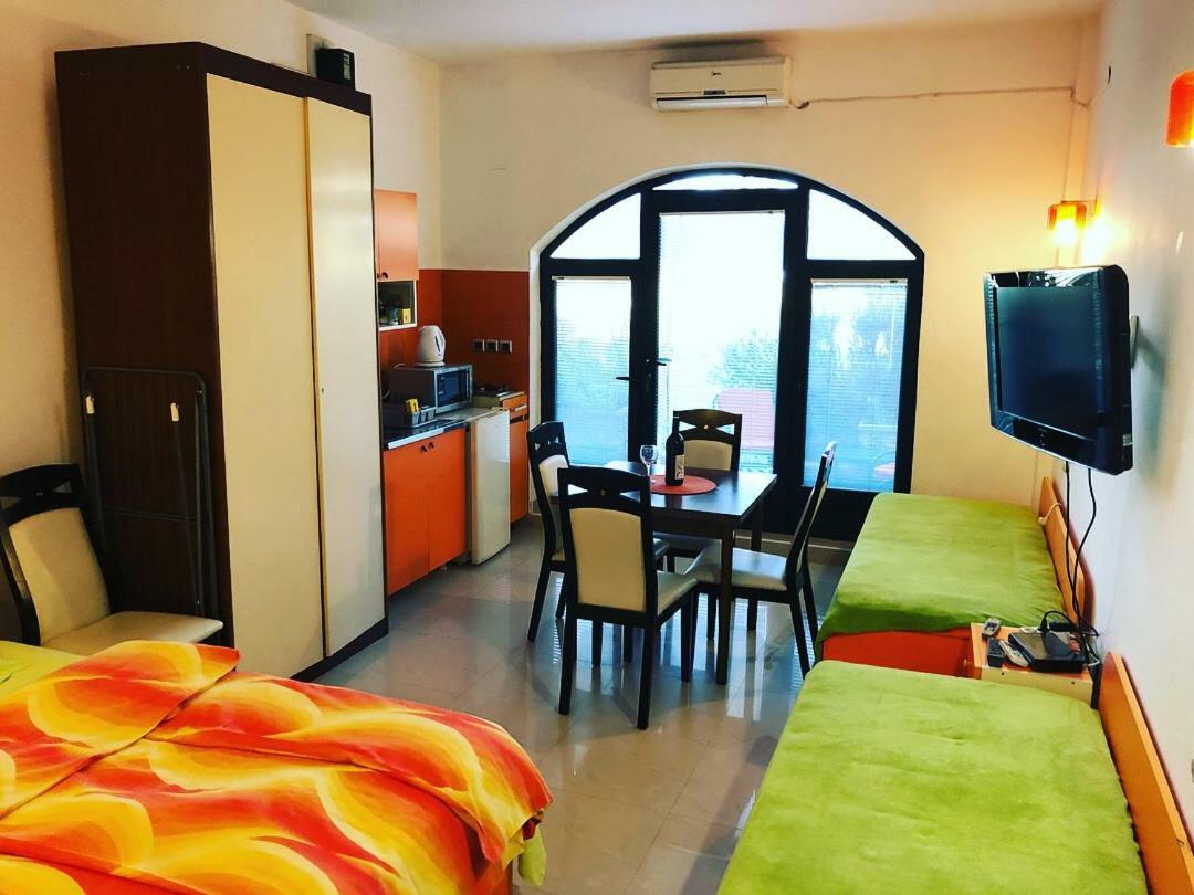 Apartments Afrodita Бар Экстерьер фото